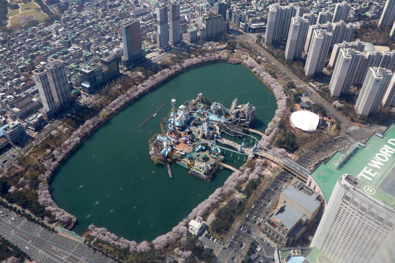 Lotte Hotel World Seoul Ngoại thất bức ảnh Aerial view of the park