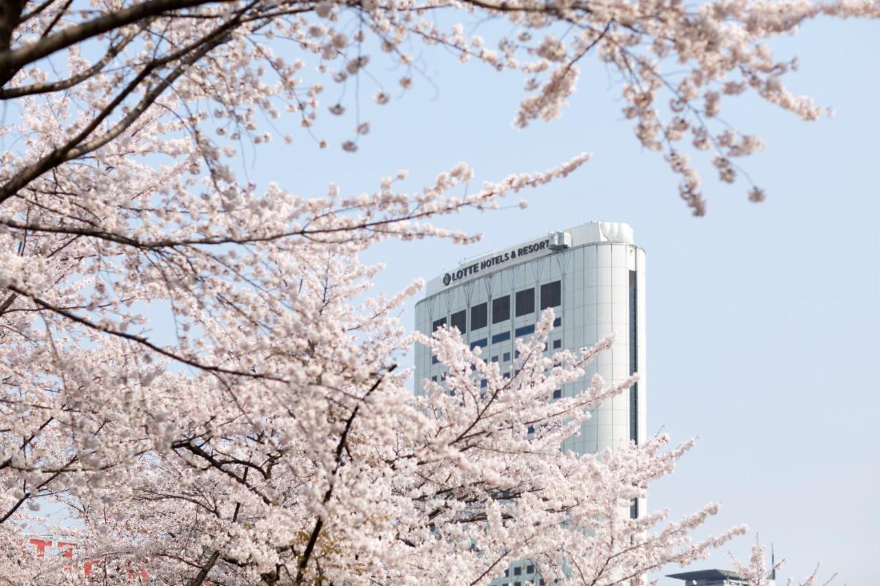 Lotte Hotel World Seoul Ngoại thất bức ảnh South Korea Institute for International Affairs